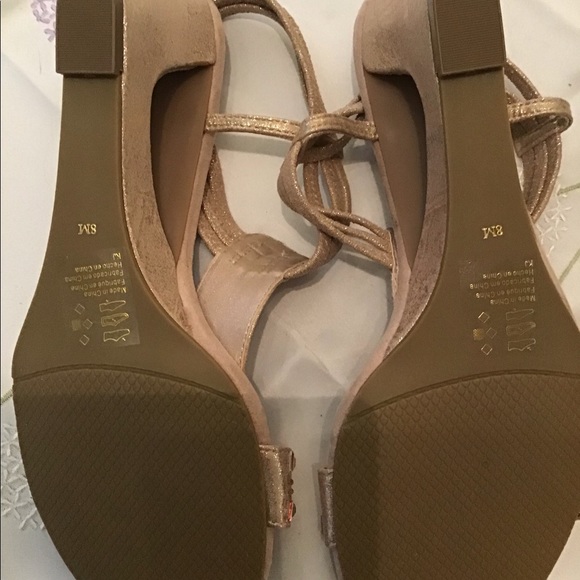 Womens New York Transit dressy Sandals NWOT - Picture 5 of 5